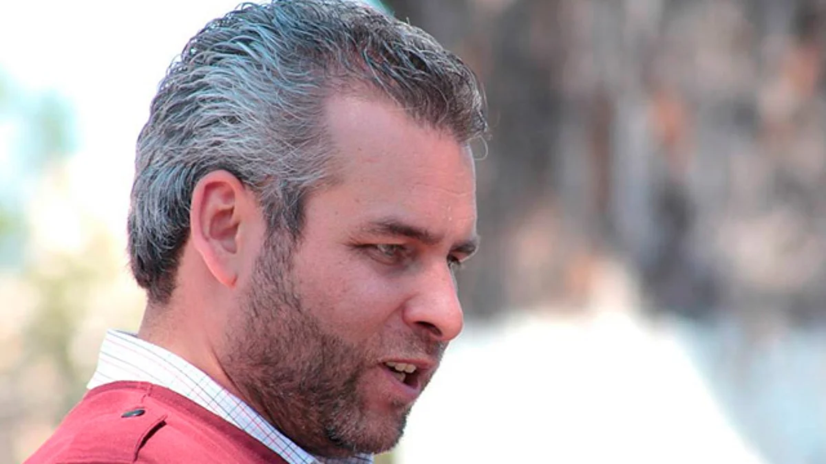 Órganos internos de Morena revisarán mi destitución de la coordinación: Bedolla