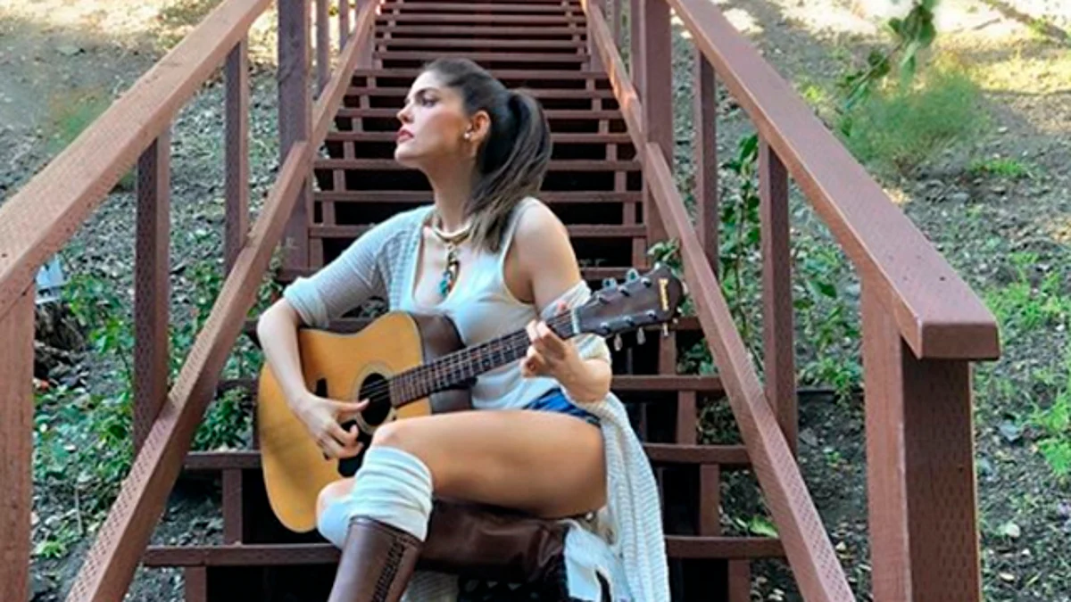A sus 48 años, Ana Bárbara presume una figura de envidia