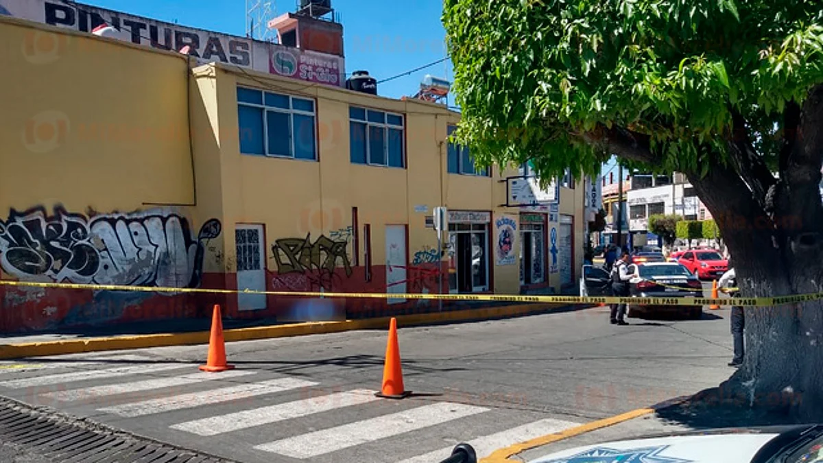 Hombre fallece en avenida Nocupétaro en Morelia