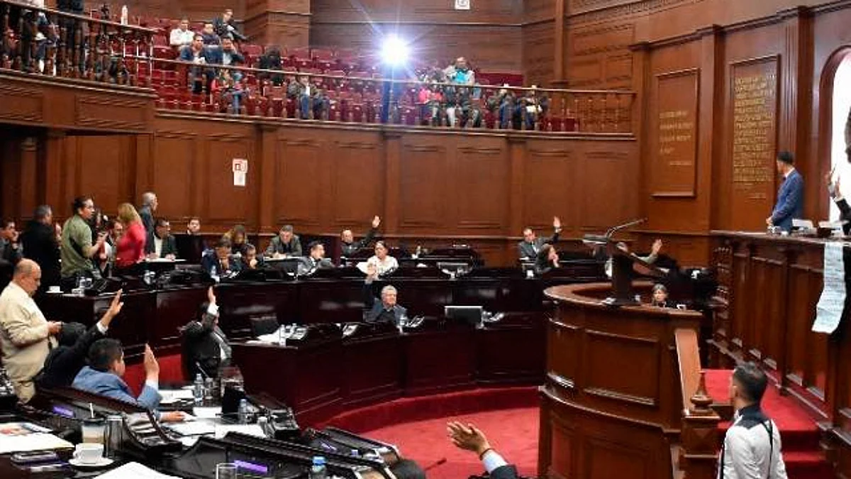 Aprueban congresistas michoacanos creación de Guardia Nacional