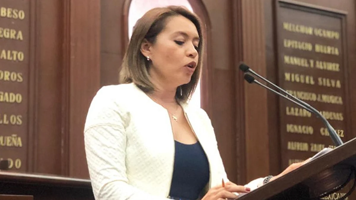 Urgente priorizar atención a salud mental de los michoacanos: Yarabí Ávila