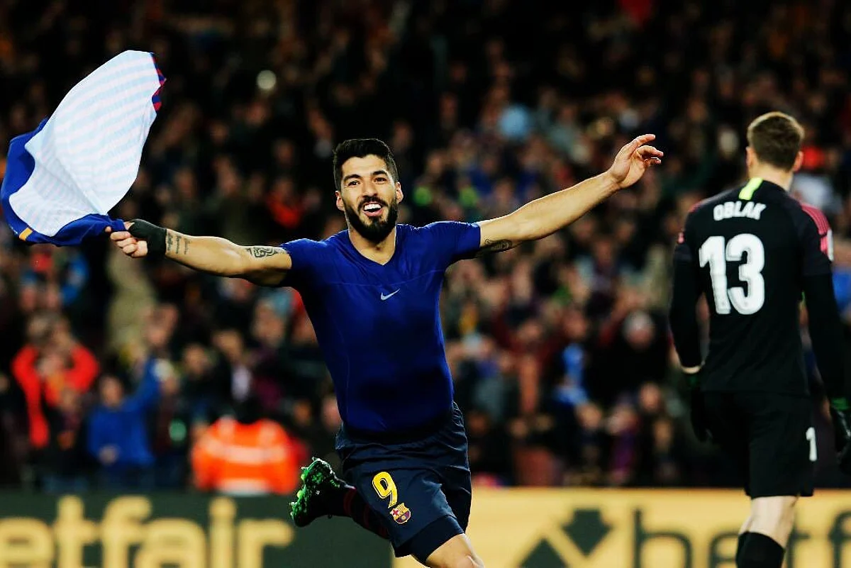 El partidazo en Camp Nou comenzó con polémica por un codazo de Diego Costa (Foto:Foto: Twitter)