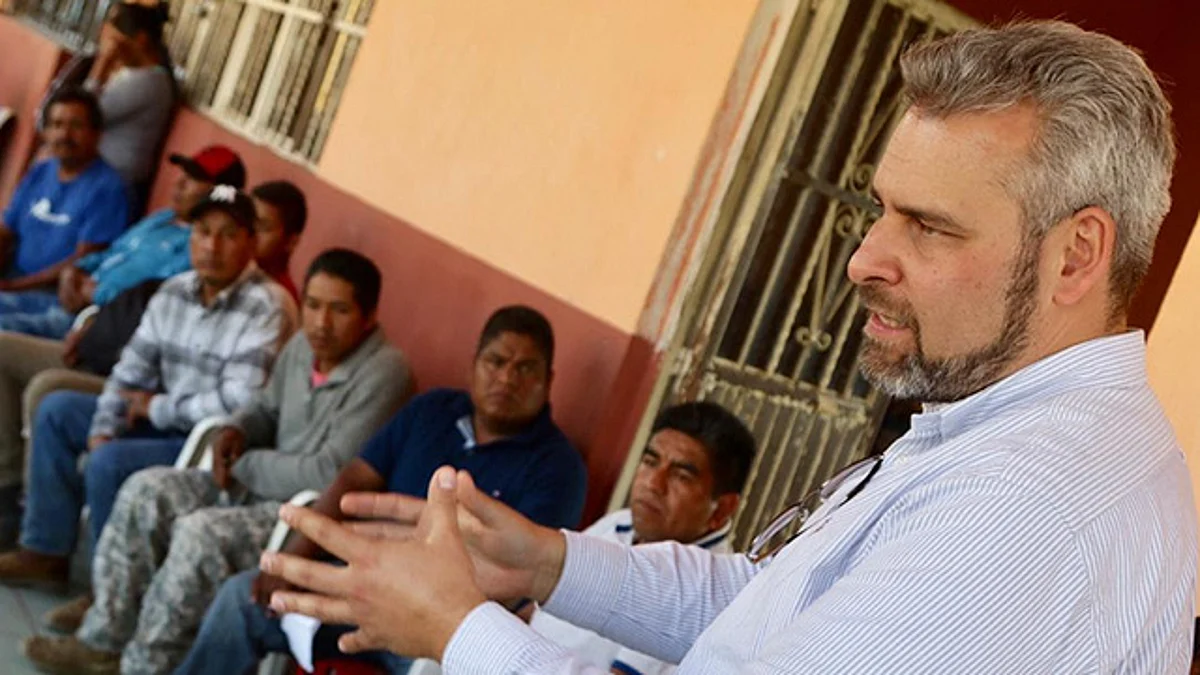 Propone Alfredo Ramírez legislar con participación ciudadana