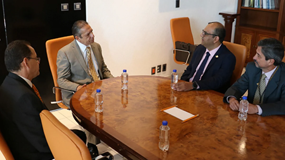 El magistrado presidente recibió a integrantes de Barra Michoacana Colegio de Abogados (Foto Cortesía)