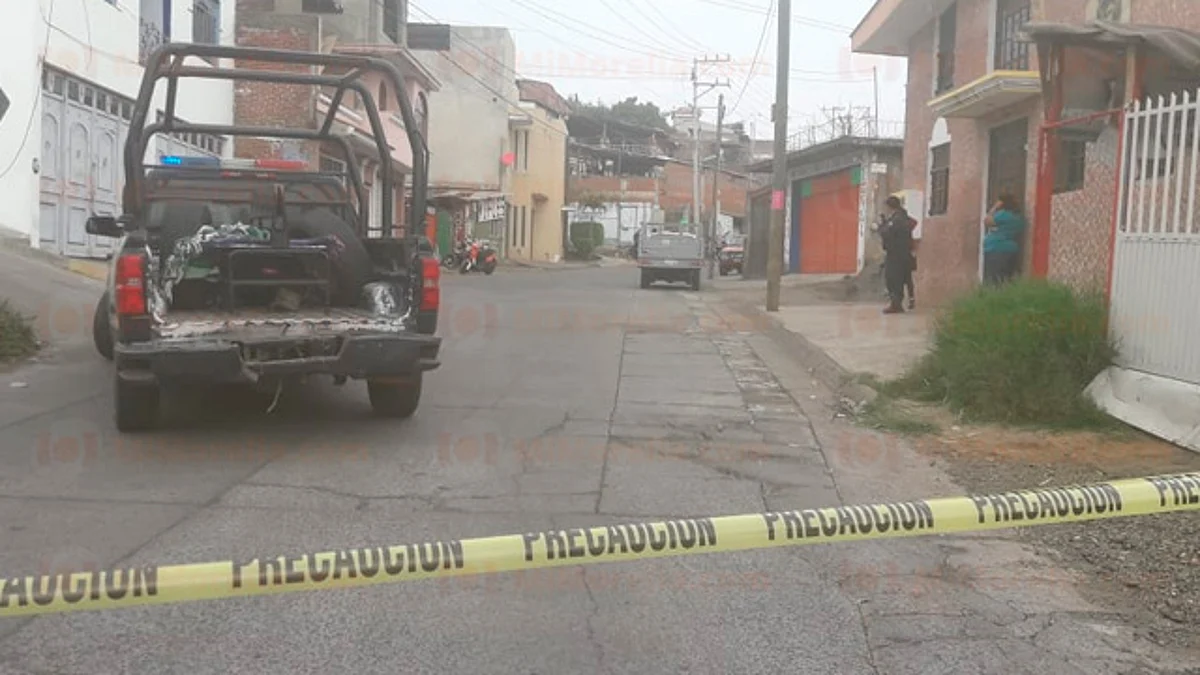 Dueño de tienda de materiales es asesinado a balazos en Uruapan