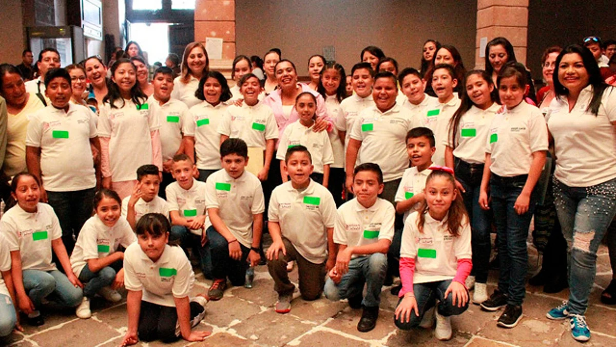 Diputados locales inauguran Primer Parlamento Infantil en Morelia