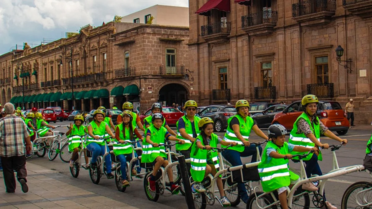 Por domingos de bicicleta usuarios de combi pagarían doble pasaje: Pasalagua
