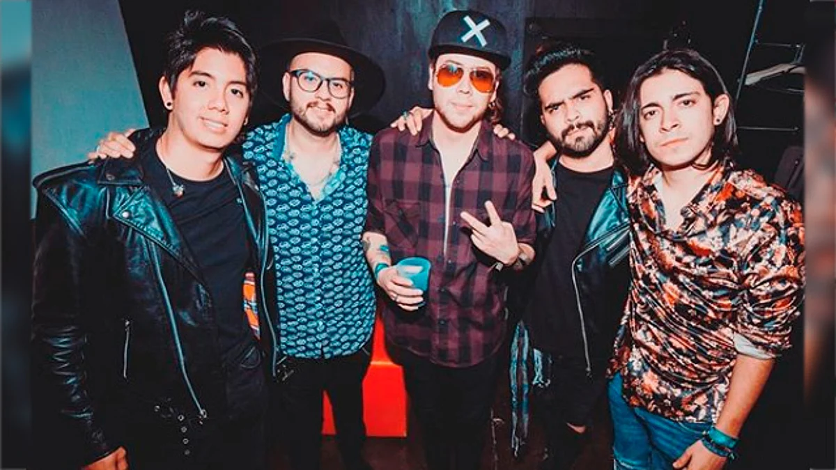 Alex Strecci se presentará en Morelia con Lola Club