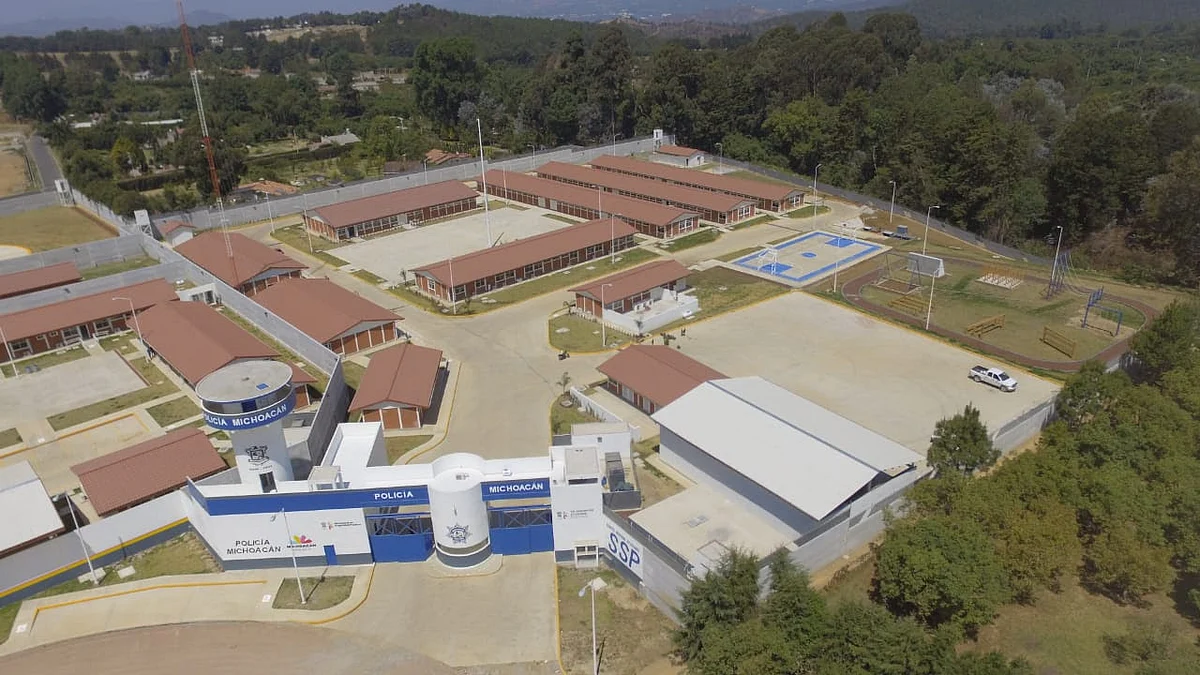 De igual forma, se tienen proyectada la construcción de los cuarteles de La Piedad y Zamora