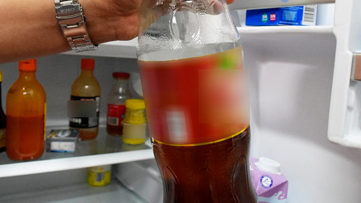 En países como Perú esta medida ya está vigente, y los envases de refresco, por ejemplo, muestran una advertencia de "Alto en Azúcar"
(Foto: Secretaría de Salud de Michoacán)