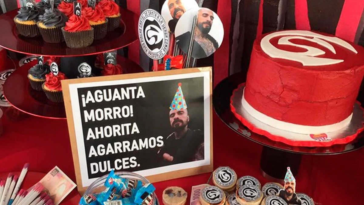 Mamá celebra cumpleaños de su niño con temática de Babo de Cártel de Santa