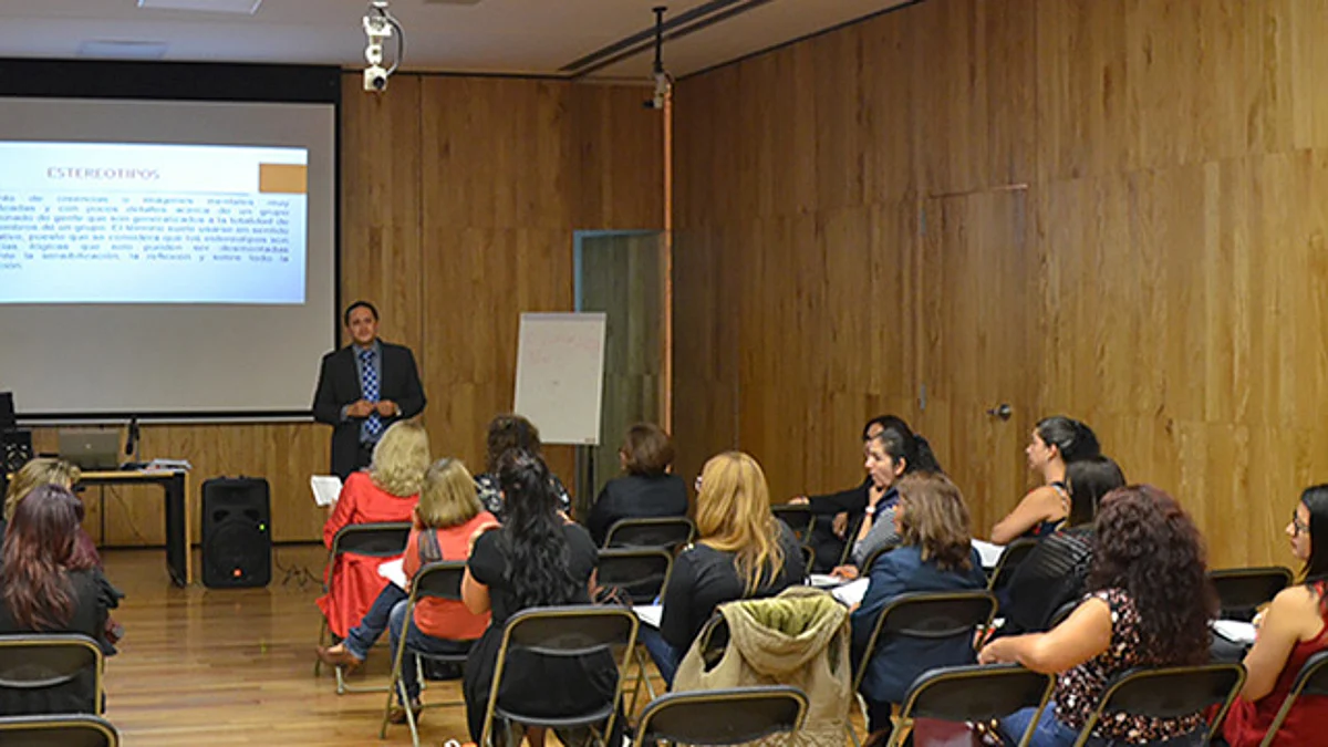 Jueces del Poder Judicial capacitan a Agrupación Michoacana de Abogadas