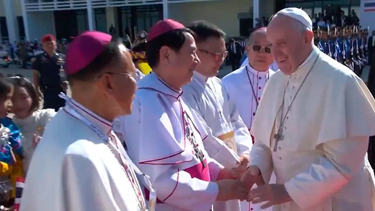El Papa Francisco llega a Japón; es la primera de un pontífice en 38 años