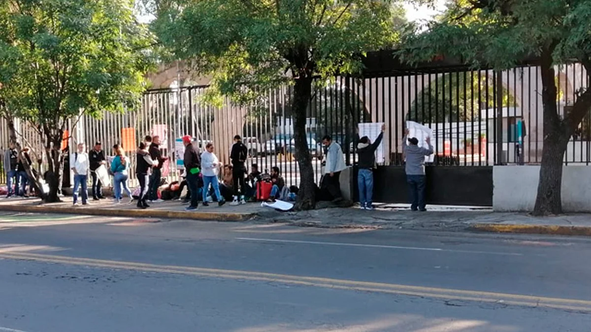 Mantiene SSP dispositivo de vigilancia ante manifestación, en Morelia