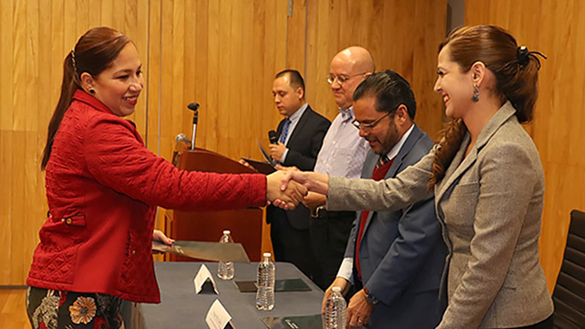 Justicia integral para adolescentes ya cuenta con facilitadoras certificados
