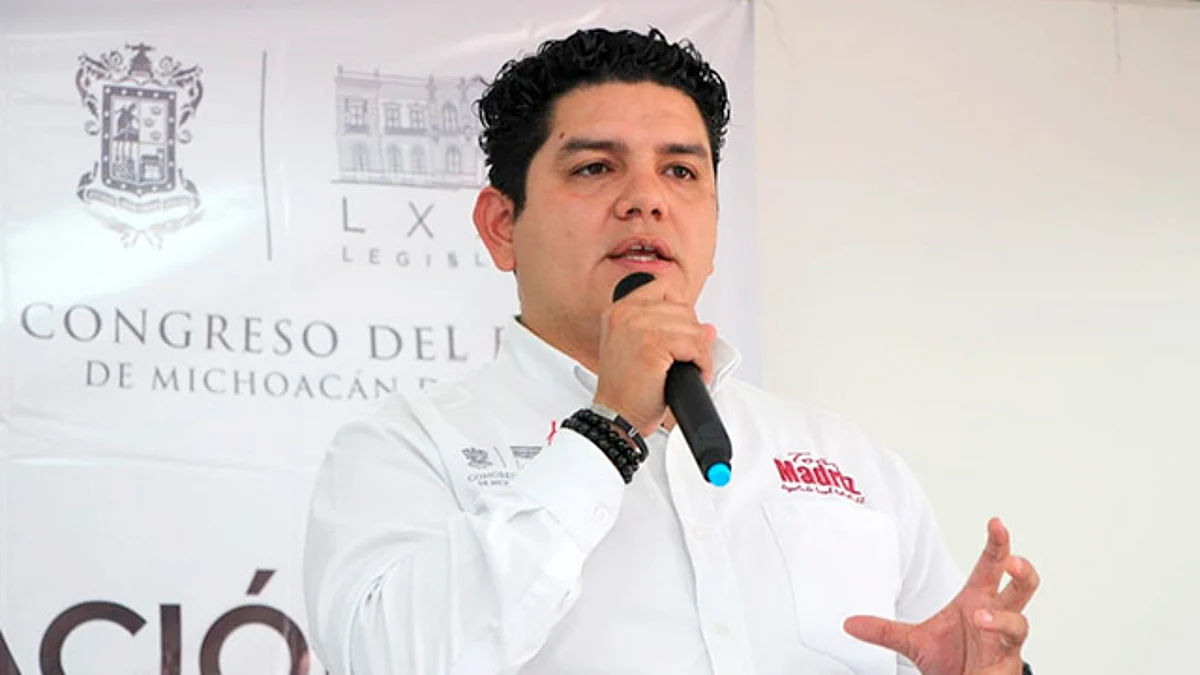 Llama Toño Madriz al diálogo y la unidad de trabajadores de educación en Michoacán