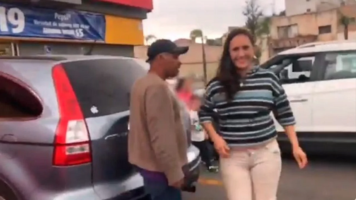 #Ladymanoseada acusa a hombre de tocarla luego de que evidenció castigo a sus hijos