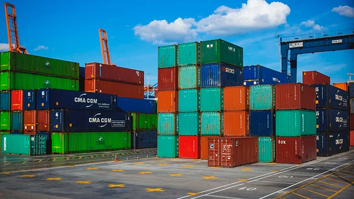 Exportaciones en abril se desploman en México; registra Inegi caída de 40.9%