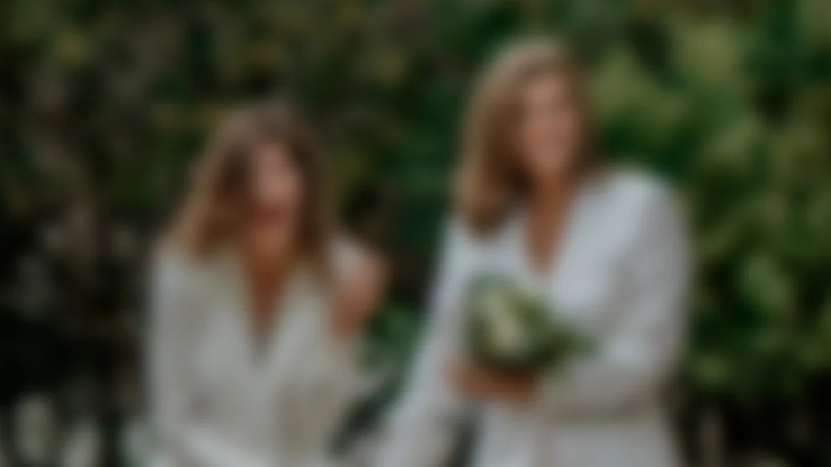 ¡Monserrat Oliver se casó!, aquí te mostramos la foto de la boda