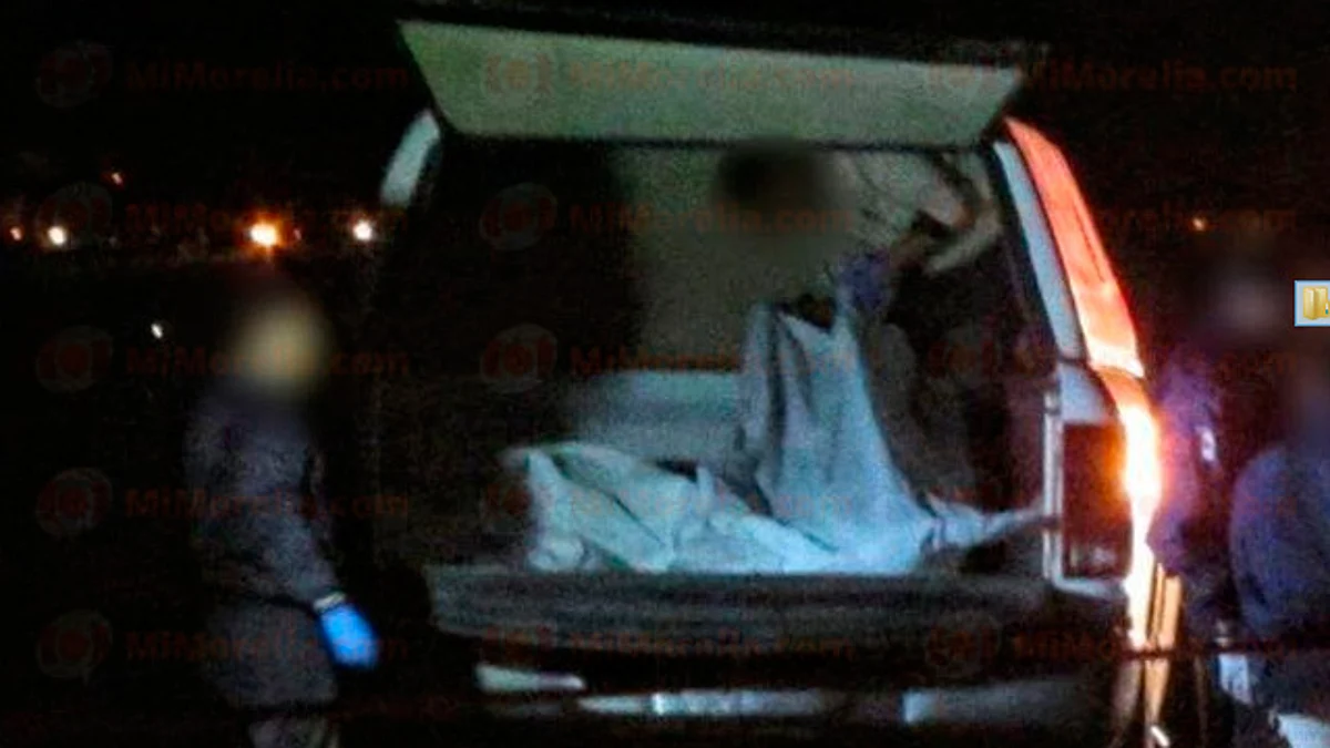 Localizan hombre muerto en canchas de futbol en Morelia; FGE investiga