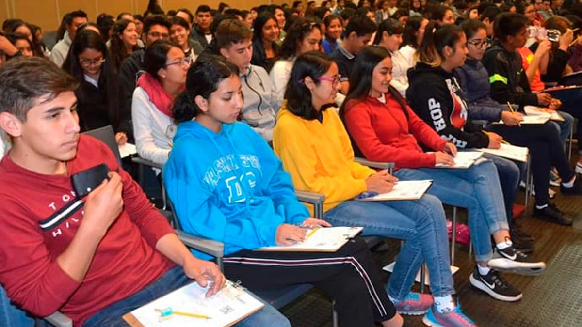 UMSNH suspende exámenes de admisión hasta nuevo aviso