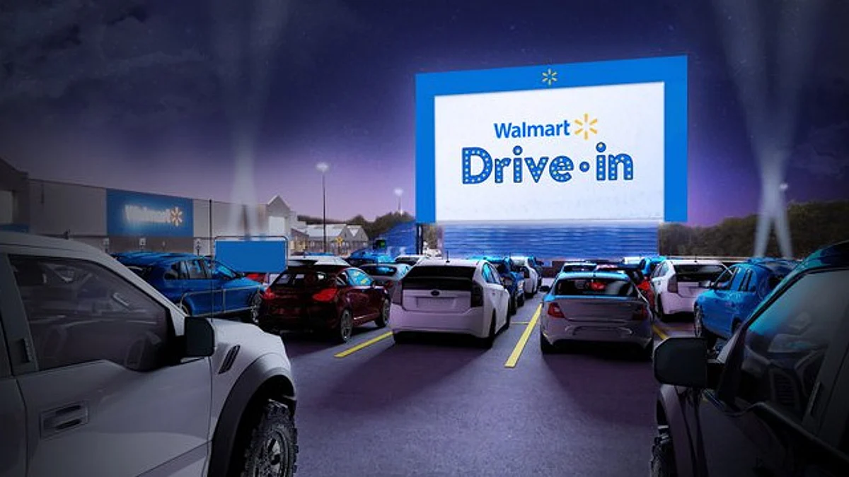 Walmart convertirá estacionamientos en autocinemas