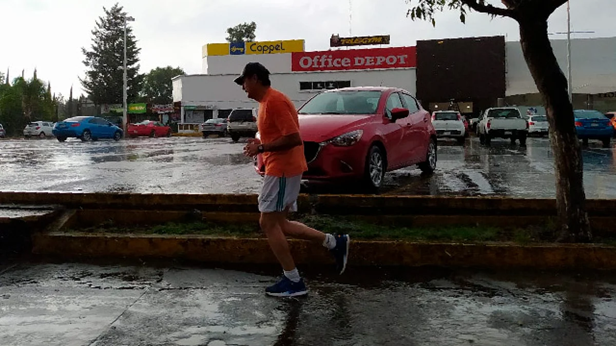 Lunes nublado y con ligeras lluvias, en Morelia