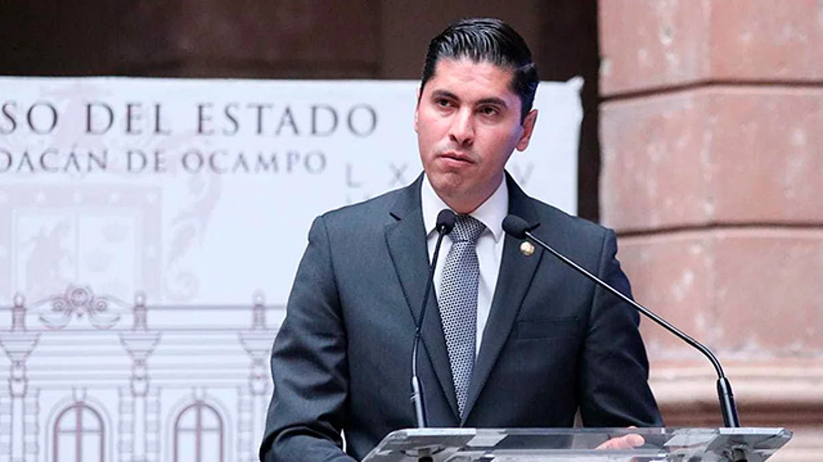 Paredes Andrade llamó a calendarizar objetivos precisos para aprovechar el tiempo que resta, frente a las grandes complejidades existentes a nivel mundial (Foto Cortesía)