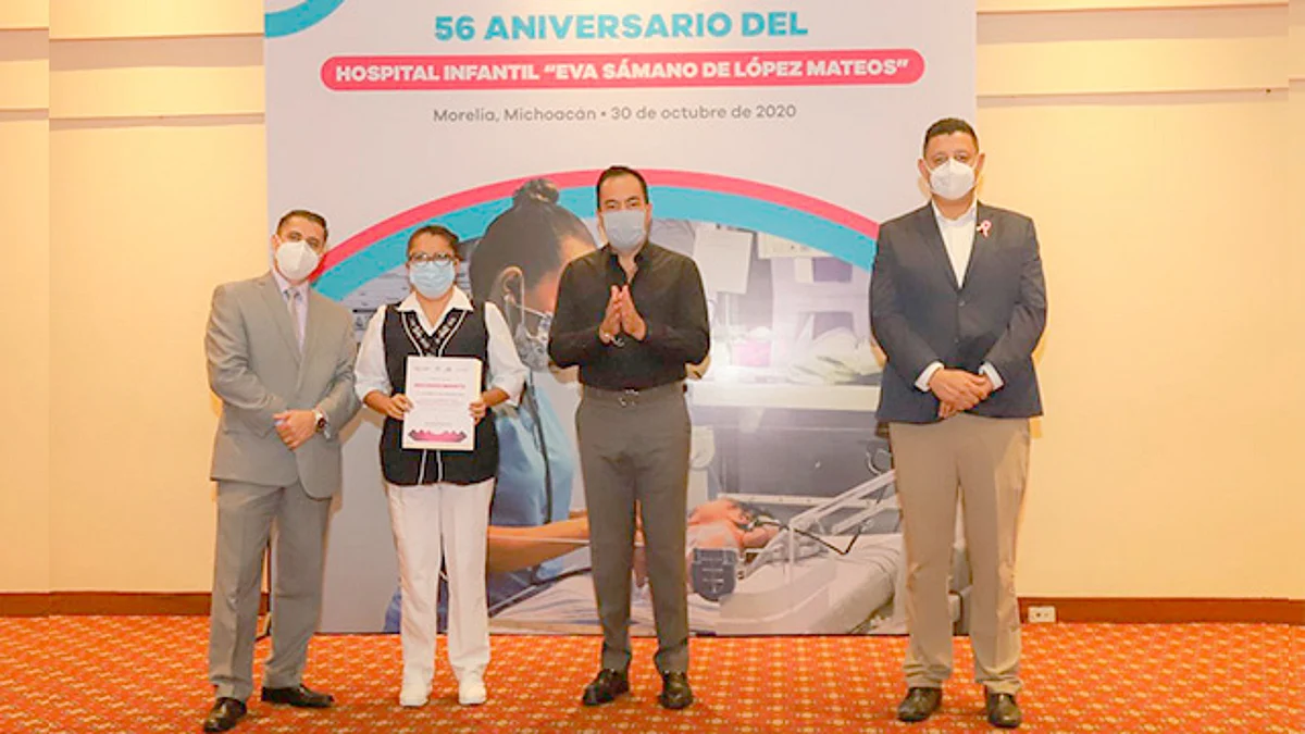 El responsable de la política interna del estado reconoció la labor de todas y cada una de las personas que ahí laboran para cuidar la salud y la vida de los niños (Foto Cortesía)