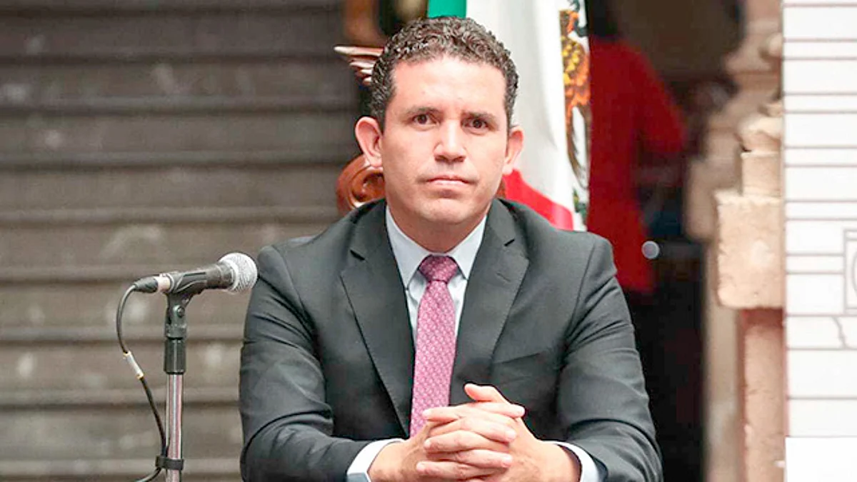 Cuentas públicas se deben aprobar o reprobar municipio por municipio: Marco Aguirre