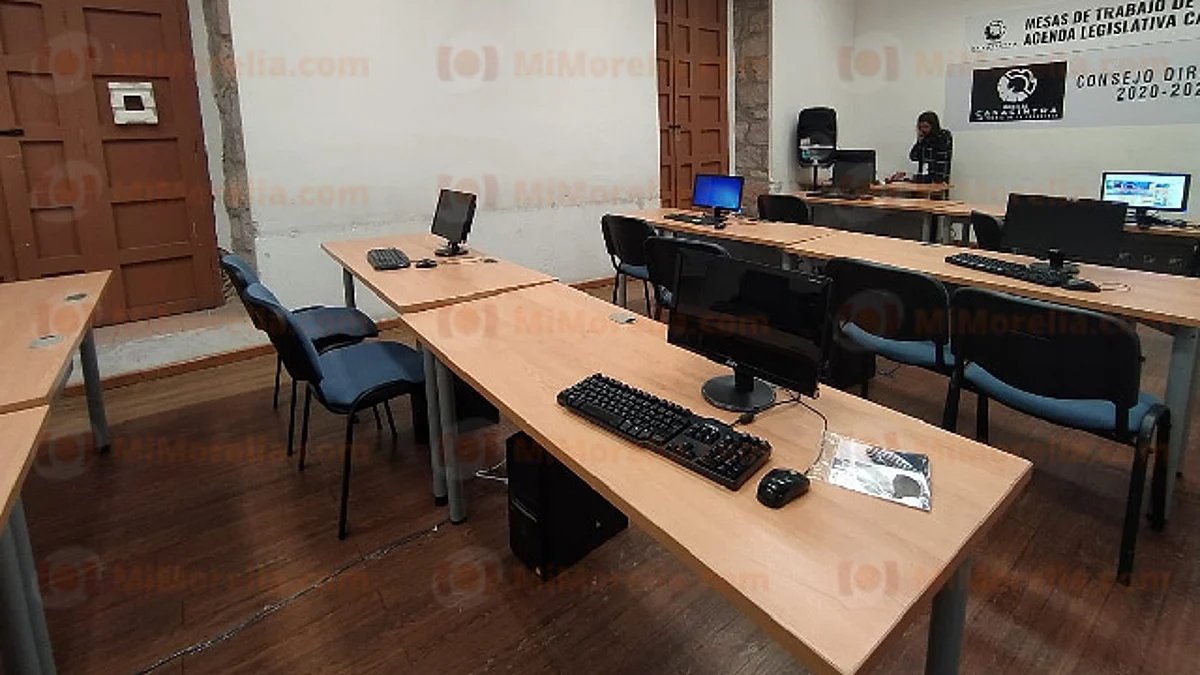 Canacintra Morelia hizo un llamado a las cámaras, organismos, empresas y gobierno a prestar sus instalaciones para adaptarlos como salones de clases (Foto: Cynthia Arroyo)