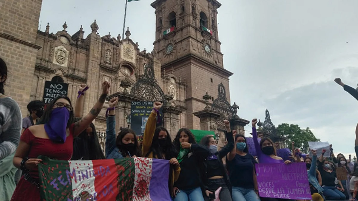 Suman tres michoacanas muertas en la última quincena