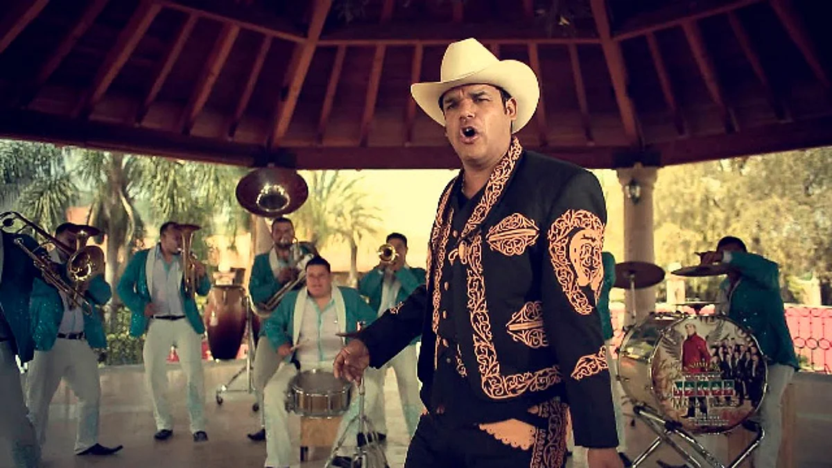 Acusan a “Marco Flores y la Banda Jerez” de robo y plagio de pirekuas