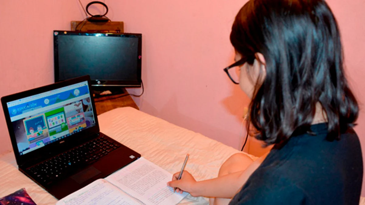 La finalidad es resolver la situación educativa de los estudiantes de las Escuelas Normales de Arteaga (Foto: http://www.cambio.gob.mx/)