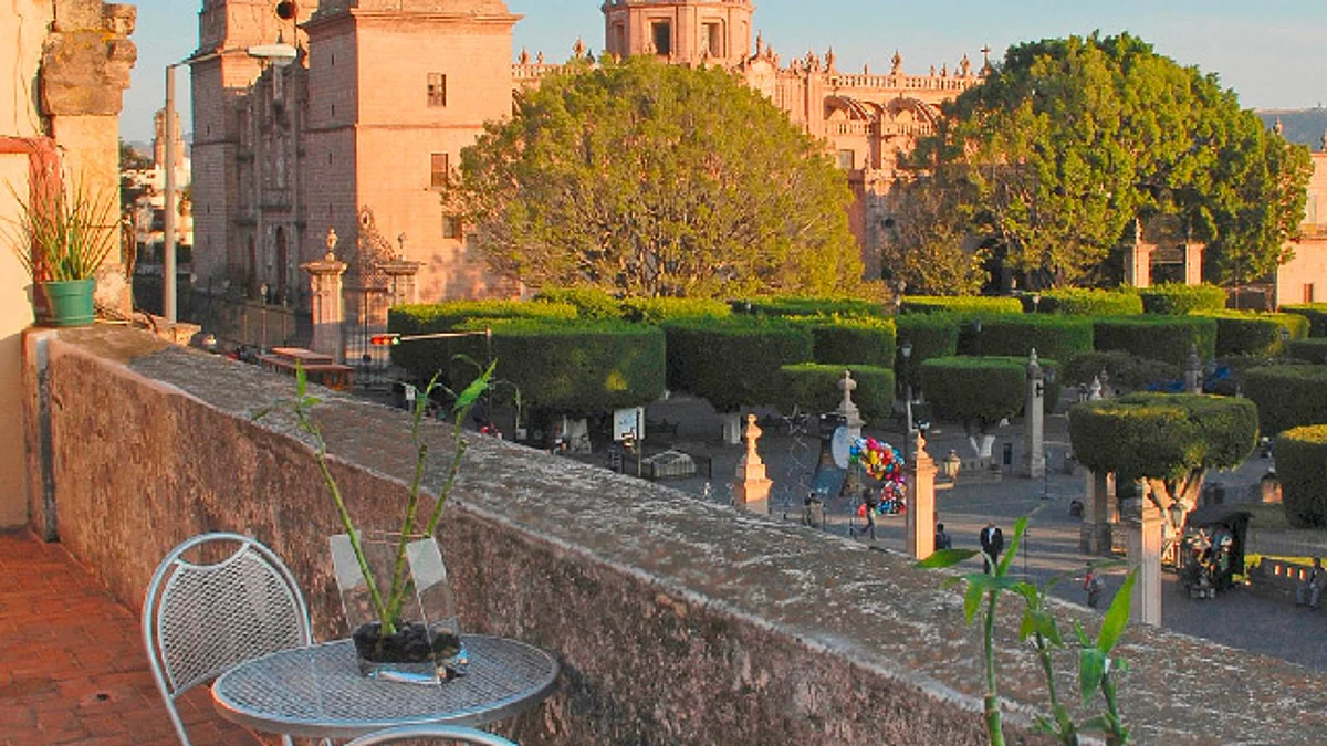 Buscan normar azoteas del centro de Morelia por riesgo de colapsos