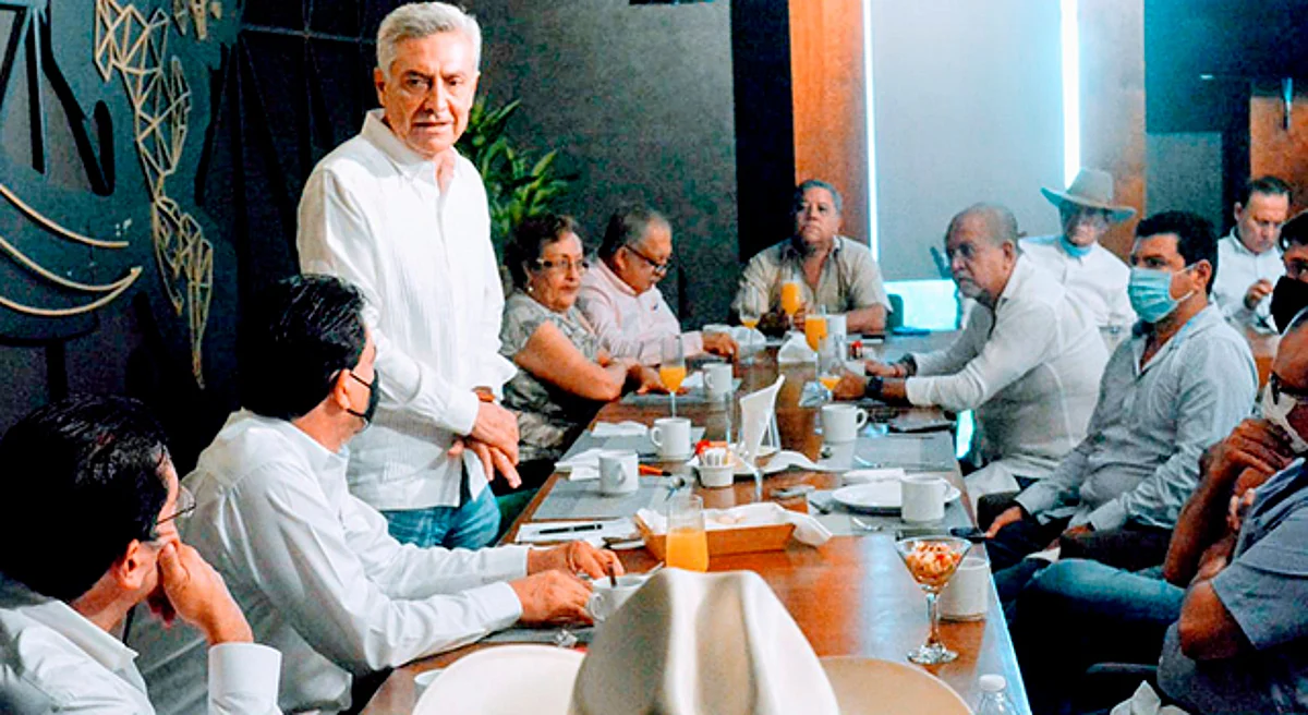 Empresarios ofrecen a Cristóbal Arias apoyar desarrollo de la costa
