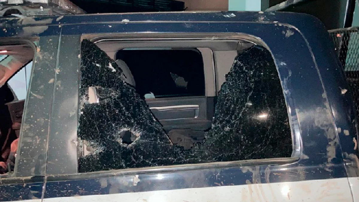 Morelia: Agreden con piedras y palos a policías que iban a cancelar jaripeo