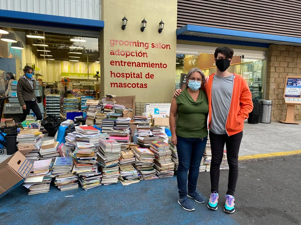 Recicla tus libros, papel usados y ayuda al medio ambiente (Foto Facebook: Biblioteca Galeeria Fomento a la Lectura Infantil y Juvenil)