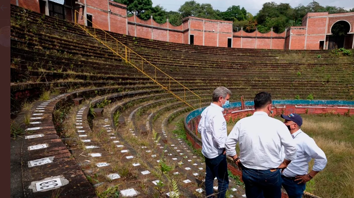 Prohíben corridas de toros y la plaza será ahora un megavivero