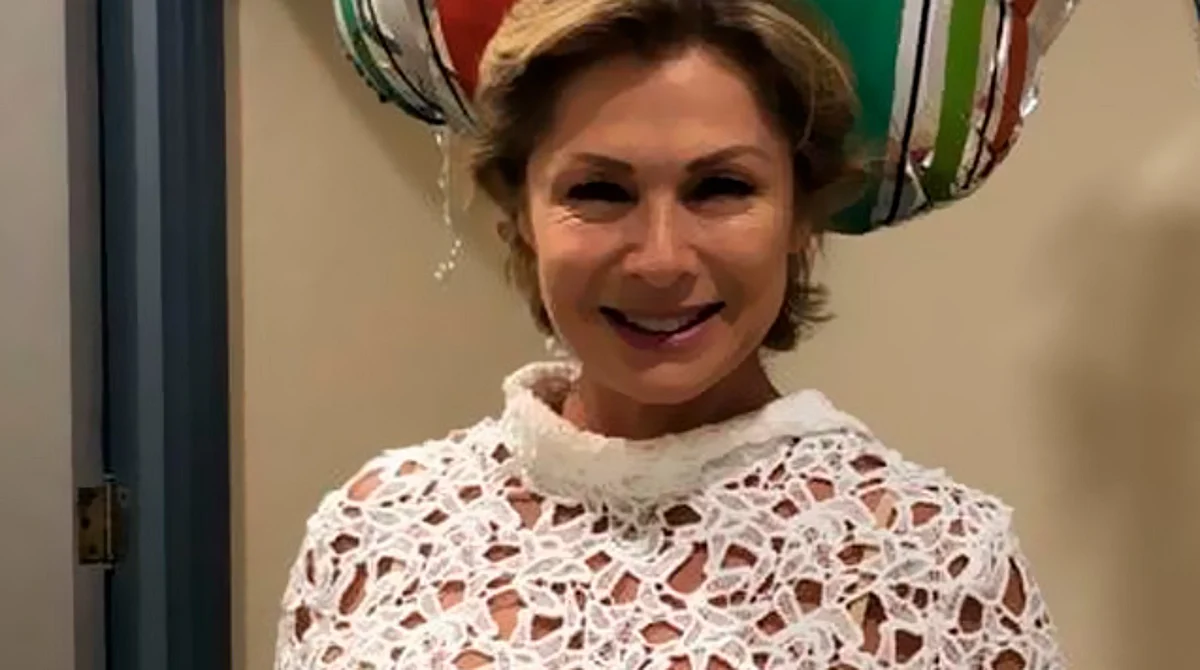Lety Calderón se viste de luto