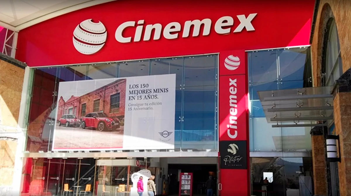 A un año de la pandemia, Cinemex cerró sus salas de manera indefinida (Foto Google Maps: Agustín Vargas)