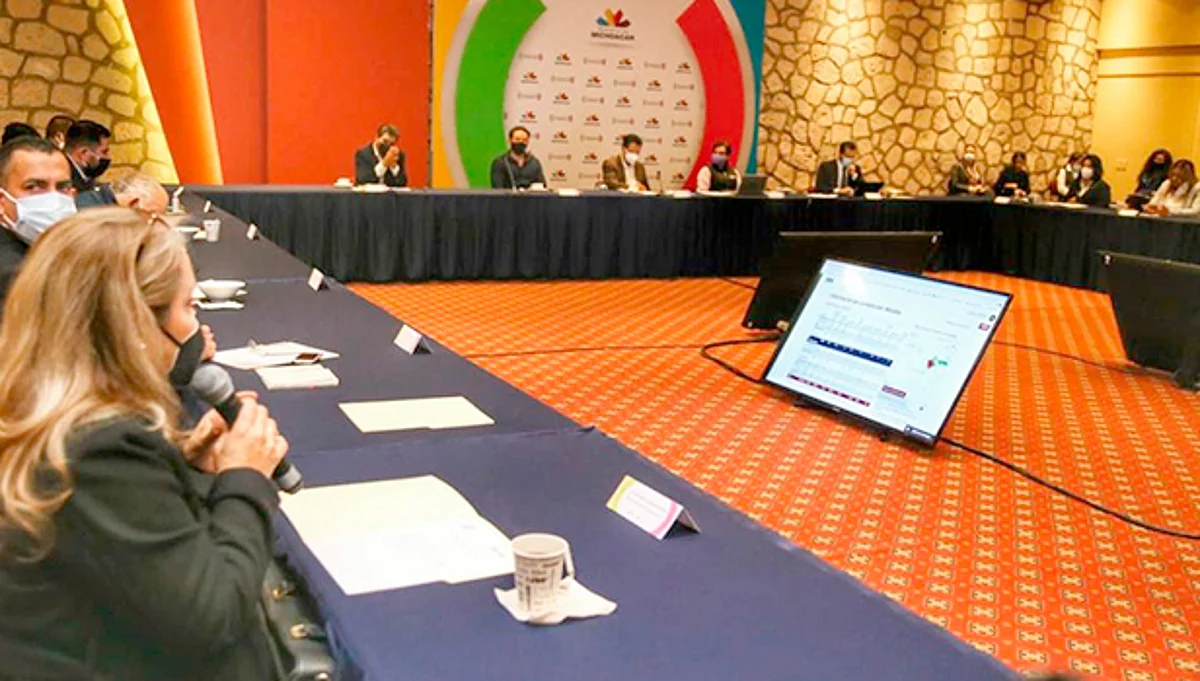 Mantiene Michoacán comunicación con municipios para prevenir contagios