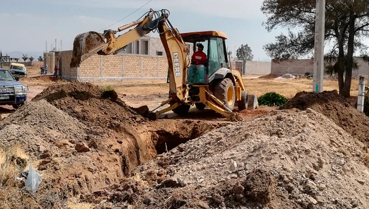 Con más de un millón de pesos, continua obra de drenaje en Maravatío