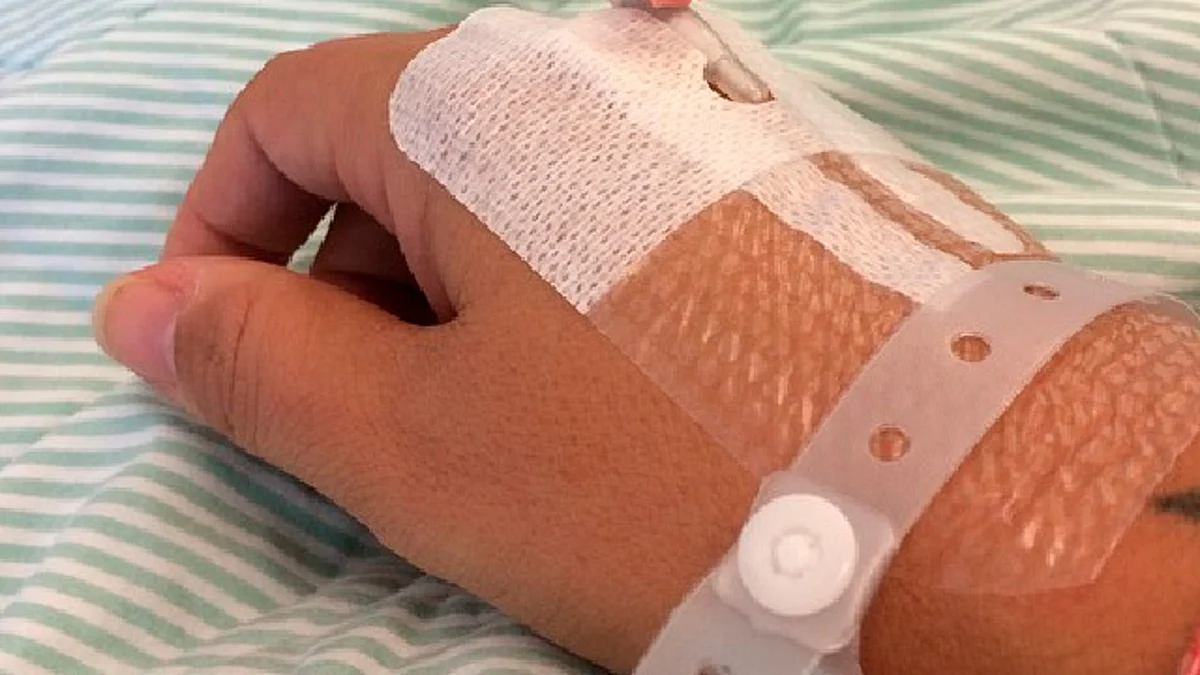 Joven despierta de coma de 11 meses y se entera de pandemia