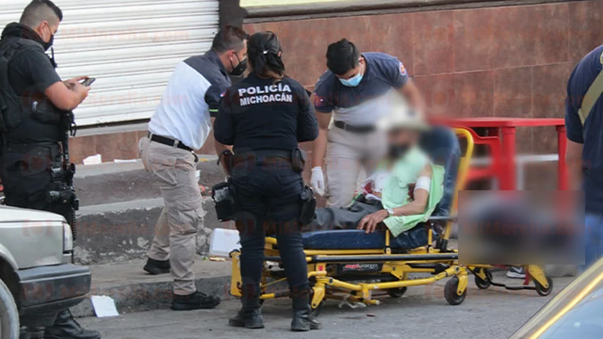 Atacan a balazos a pareja de viejitos, ella murió, en Michoacán