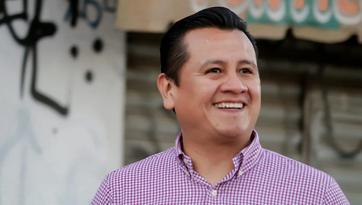 Carlos Torres Piña contiende por ir como el candidato de Morena a la presidencia municipal (Foto Cortesía)