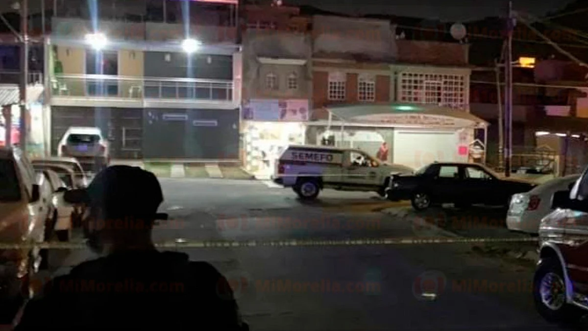 Asesinan a balazos a hombre en un taller eléctrico, en Uruapan