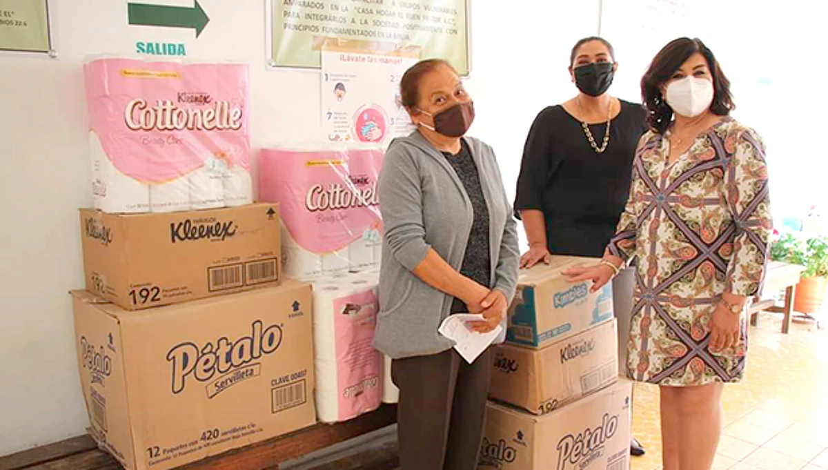 DIF Morelia entrega donativos de higiénicos a hospicio y casas hogar
