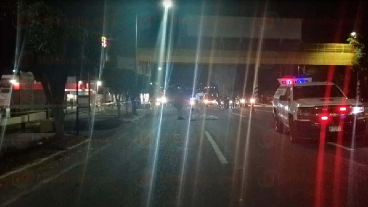 Muere hombre atropellado en la salida a Salamanca, en Morelia