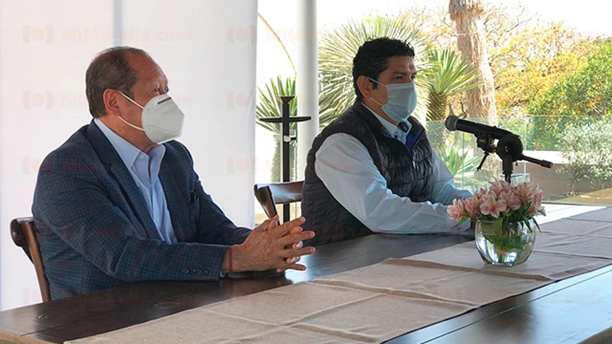 Antonio Madriz declina aspiración a diputación en favor de Leonel Godoy